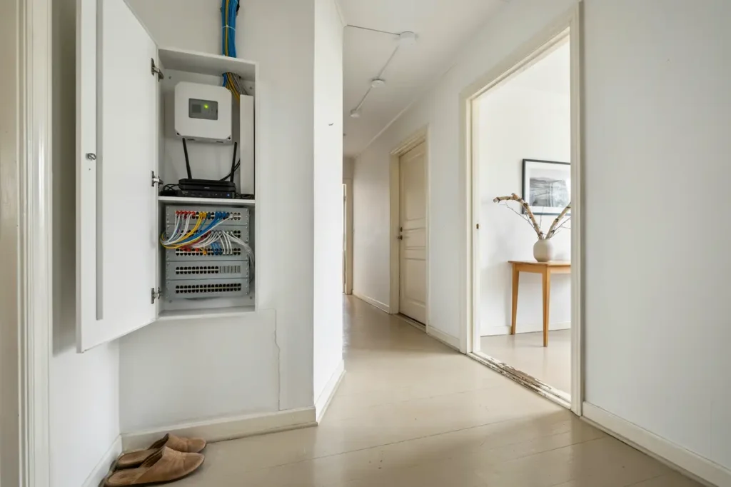 segt wifi hemma s f r du stabil fiber b ttre t ckning och r tt n tverksinstallation i villan